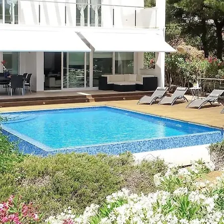 Villa Paraiso Es Mercadal